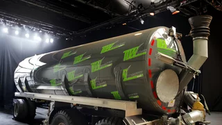 Fahrzeugbeschriftung Lkw Aufliger Tank 1